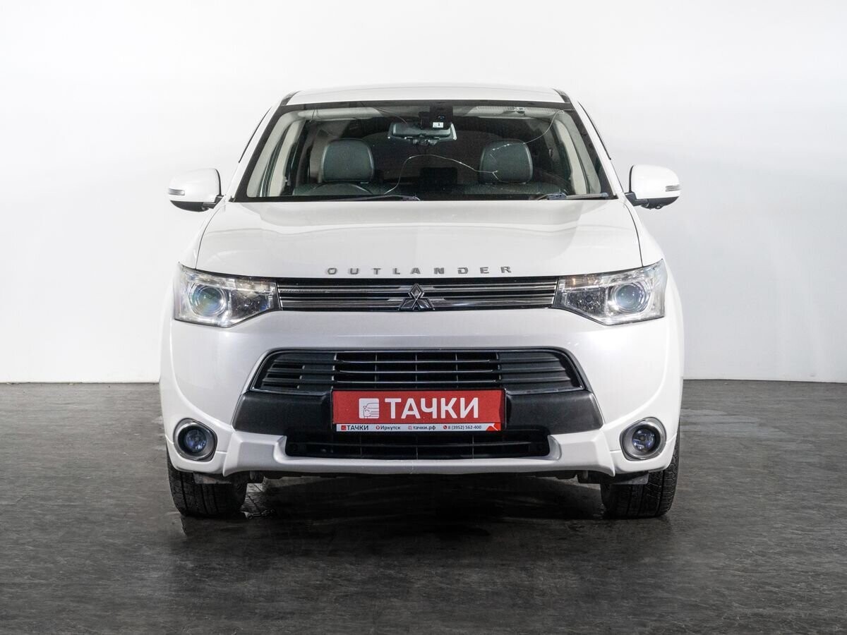 Mitsubishi Outlander 2015 - фото автомобиля