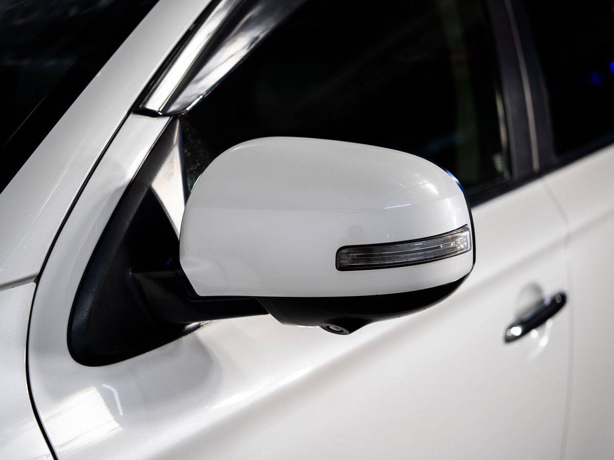 Mitsubishi Outlander 2015 - фото автомобиля