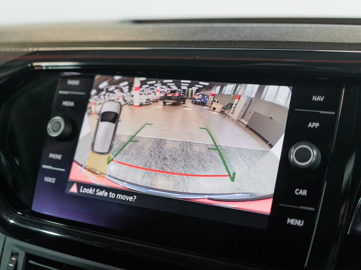 Volkswagen T-Cross 2020 - фото автомобиля