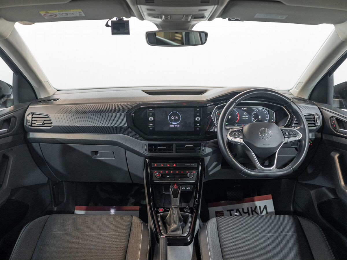 Volkswagen T-Cross 2020 - фото автомобиля