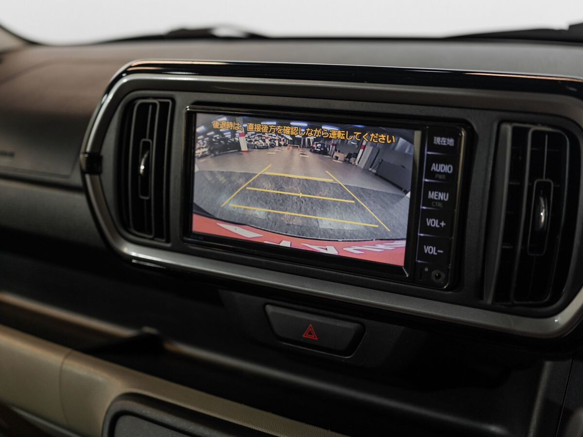 Toyota Passo 2022 - фото автомобиля