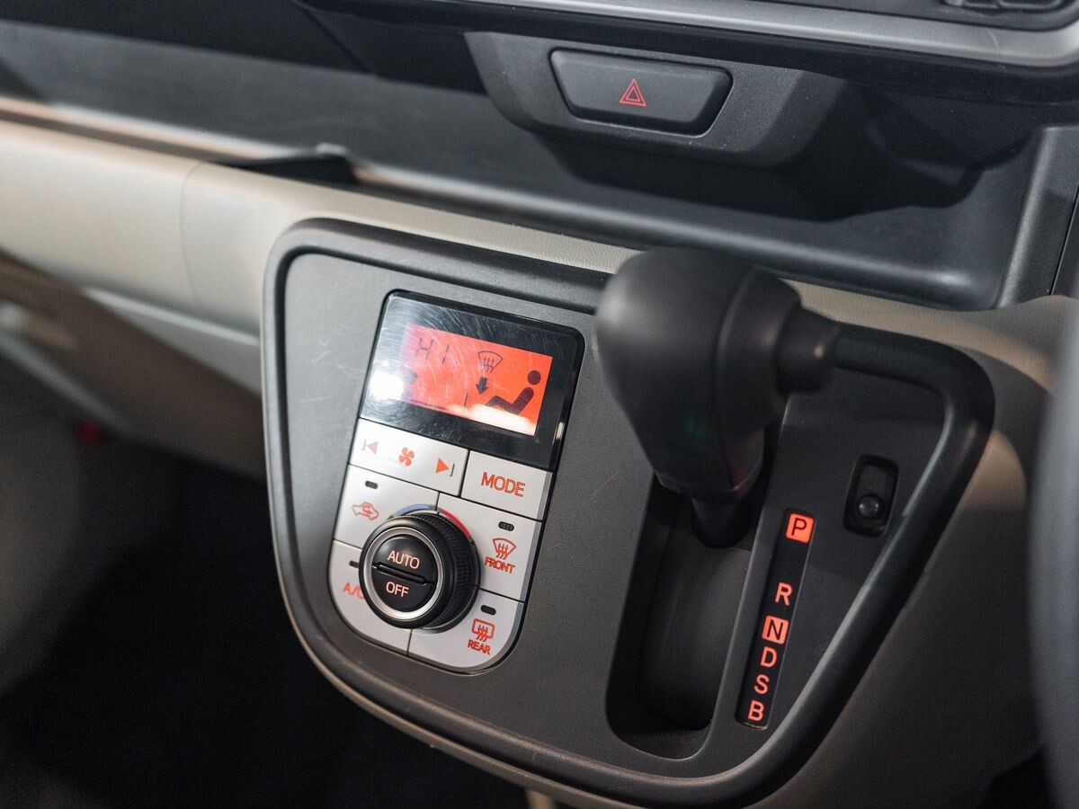Toyota Passo 2022 - фото автомобиля