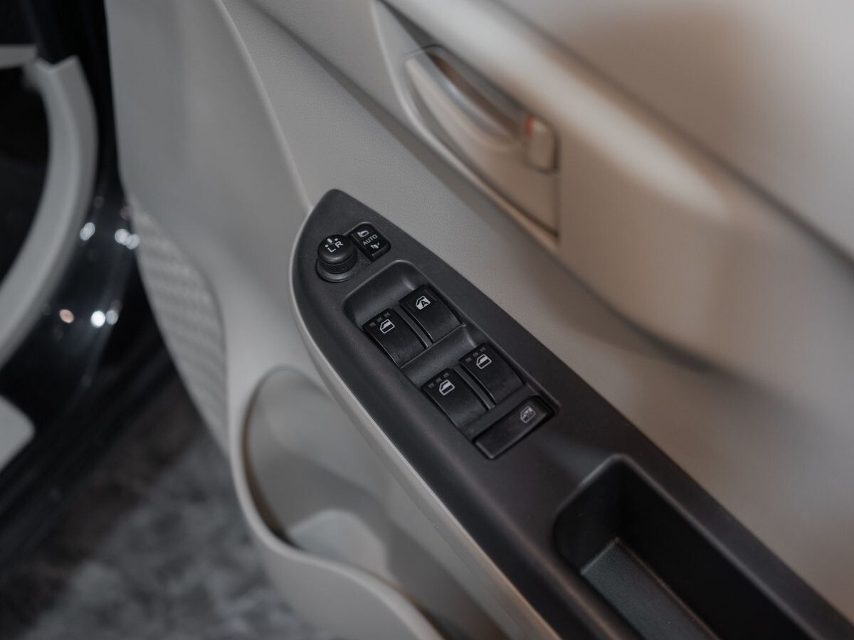 Toyota Passo 2022 - фото автомобиля