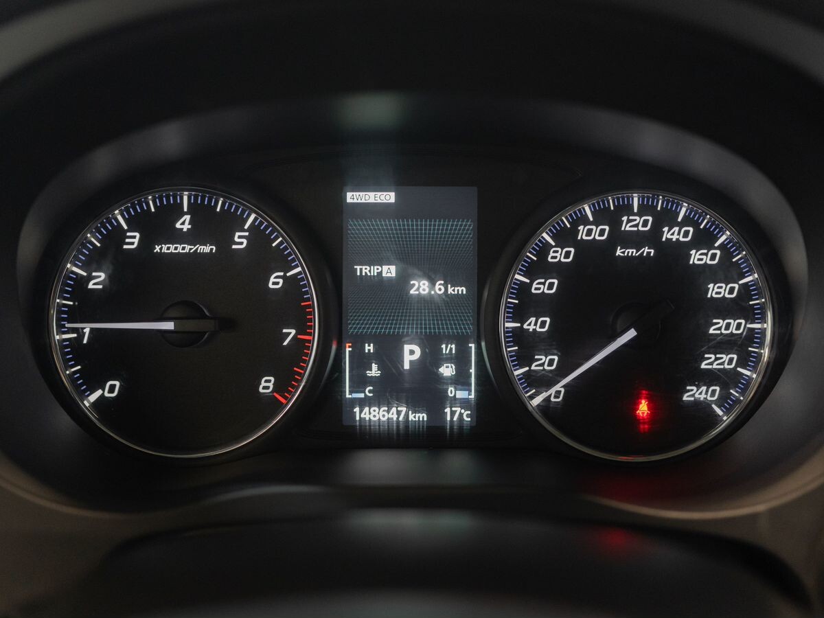 Mitsubishi Outlander 2012 - фото автомобиля
