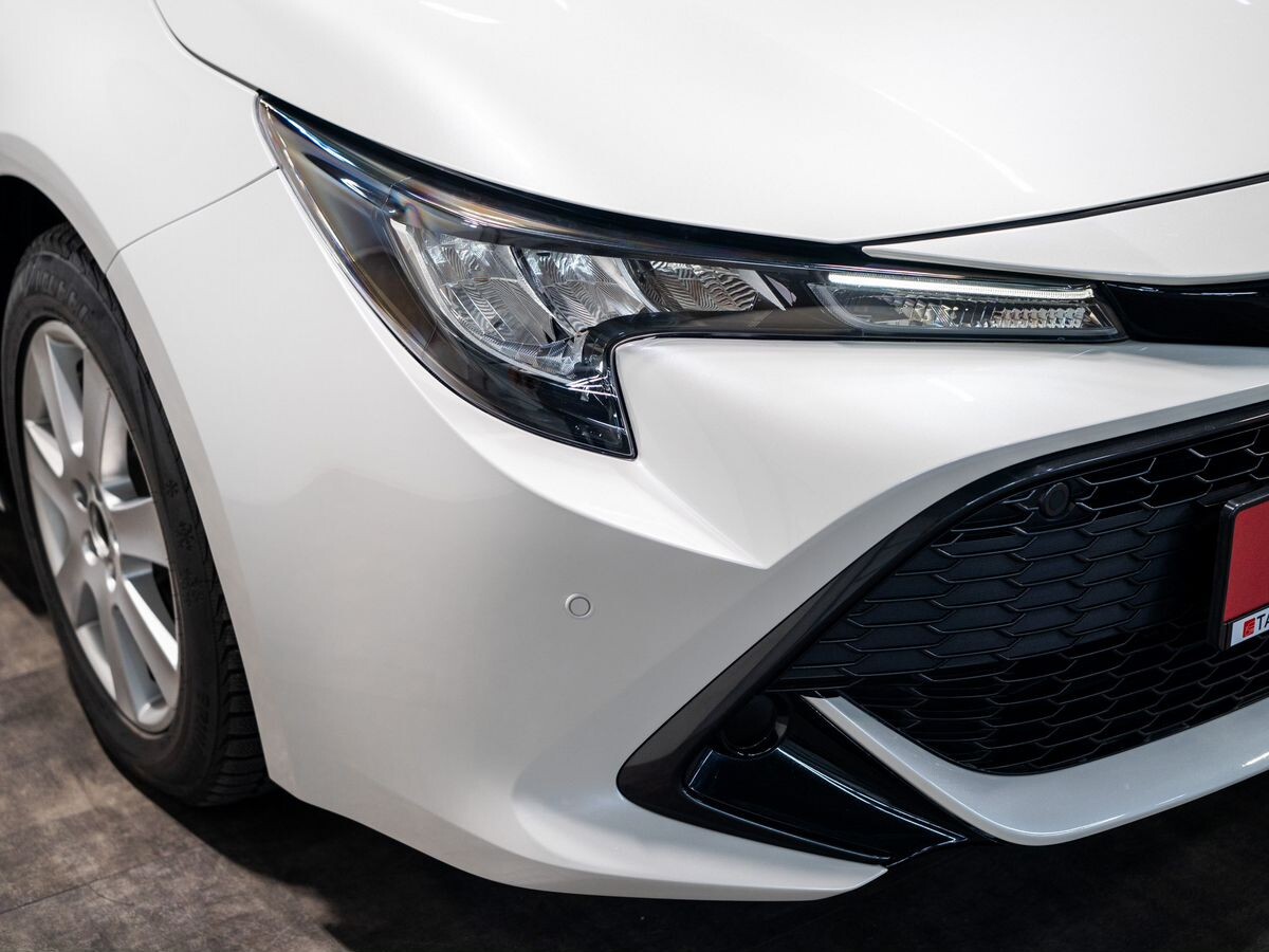 Toyota Corolla 2019 - фото автомобиля