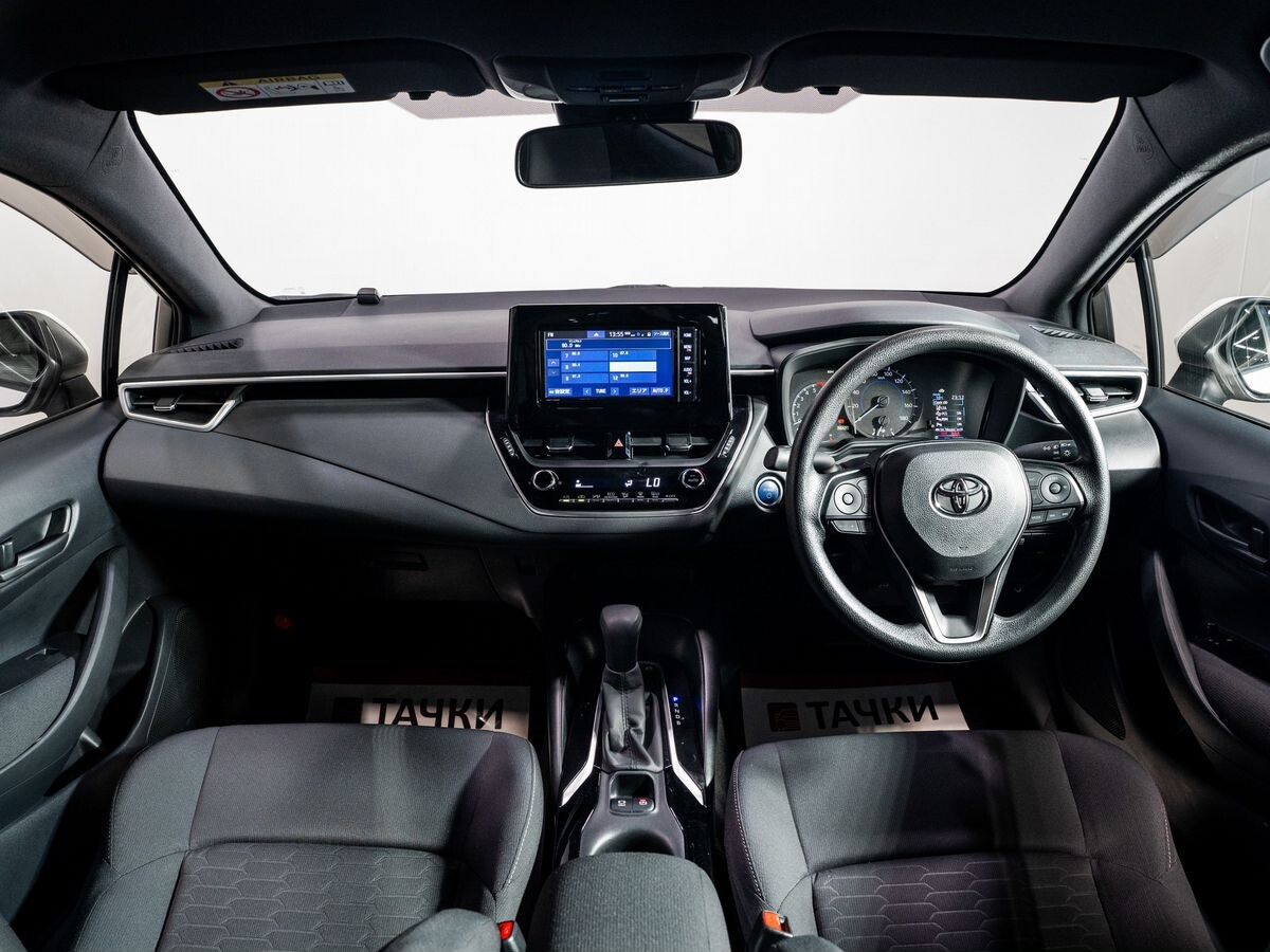 Toyota Corolla 2019 - фото автомобиля