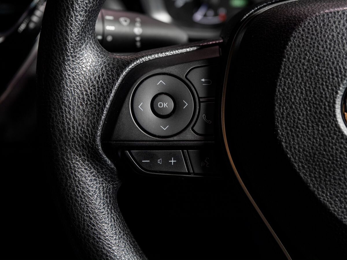 Toyota Corolla 2019 - фото автомобиля