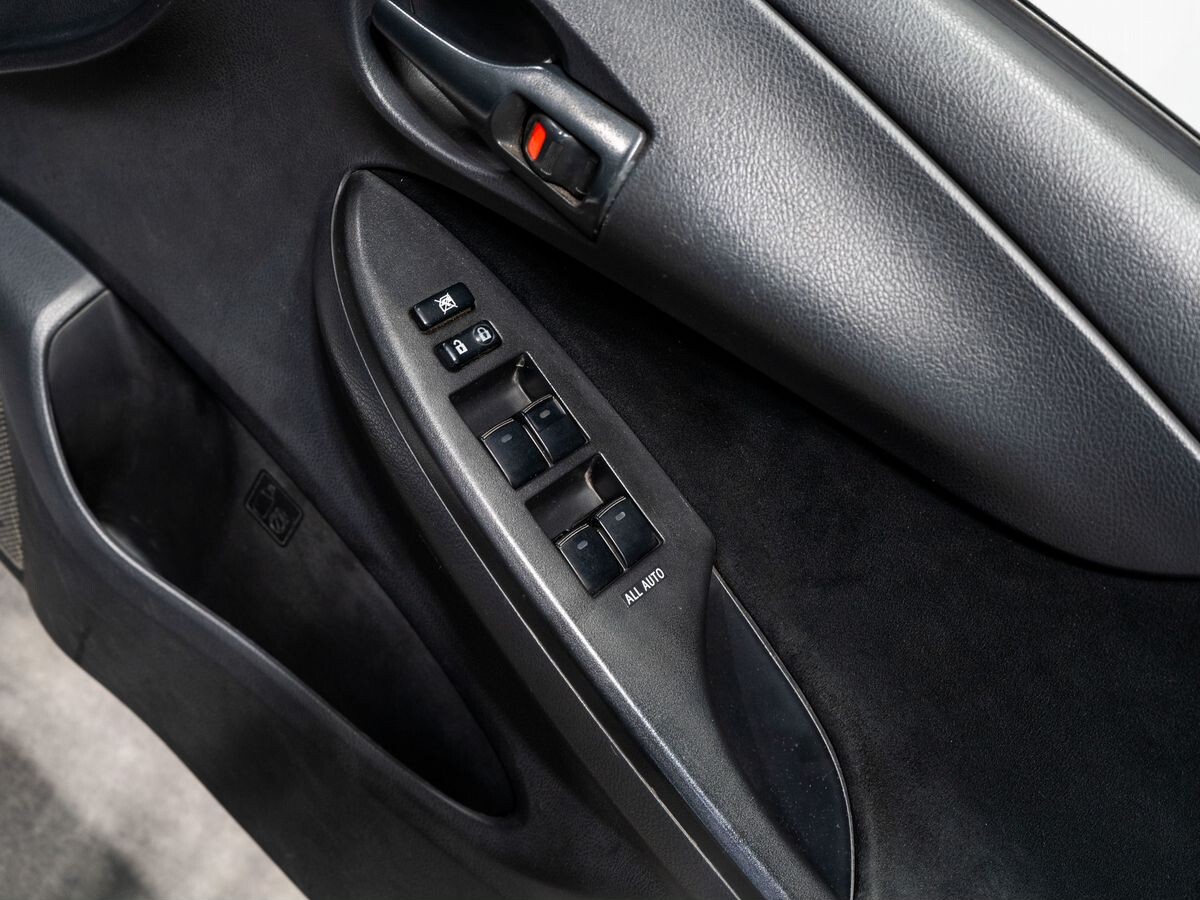 Toyota Corolla Fielder 2010 - фото автомобиля
