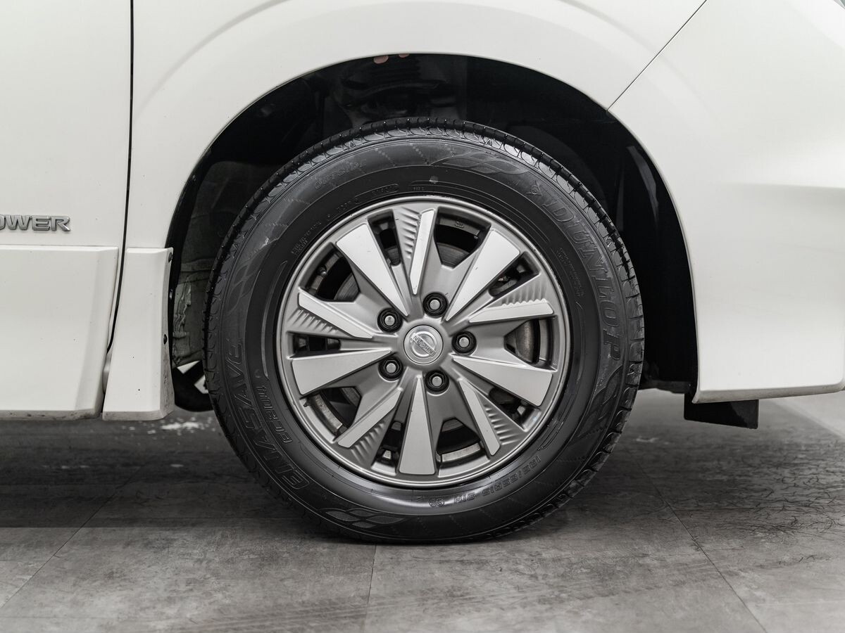 Nissan Serena 2019 - фото автомобиля
