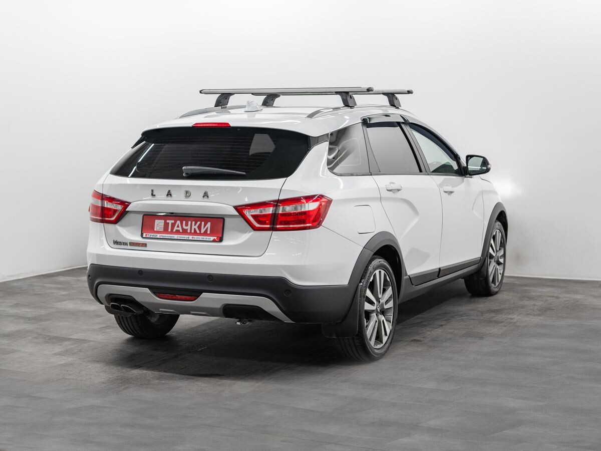 Лада Веста Кросс 2019 - фото автомобиля