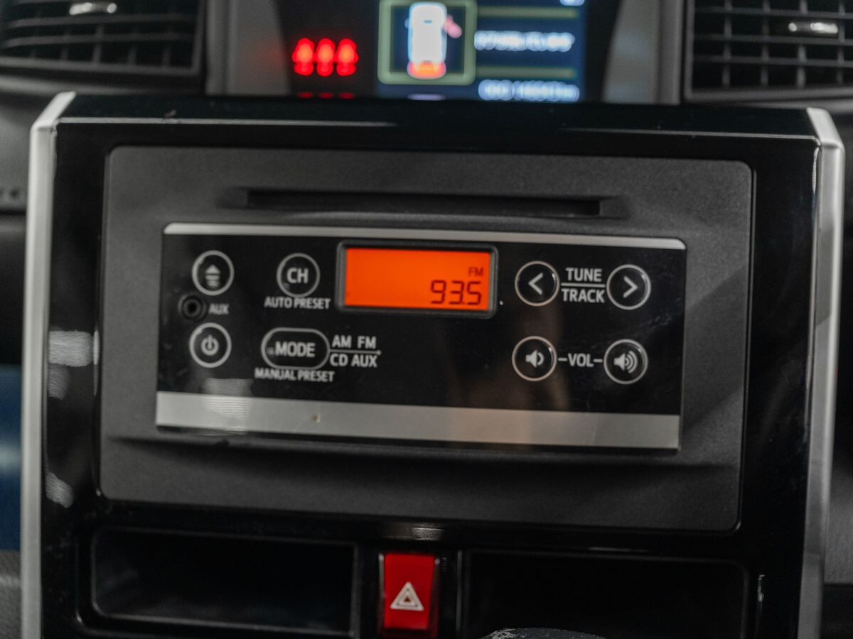 Toyota Roomy 2018 - фото автомобиля