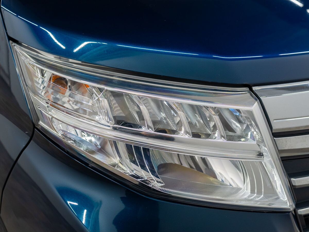 Toyota Roomy 2018 - фото автомобиля