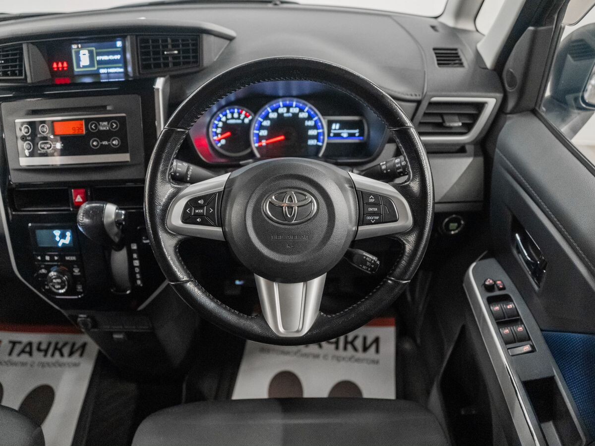 Toyota Roomy 2018 - фото автомобиля