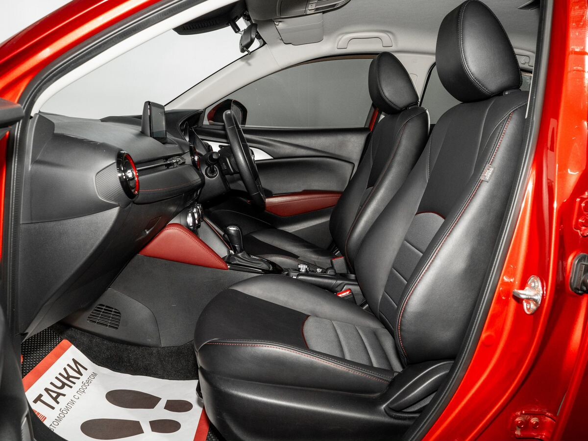 Mazda CX-3 2017 - фото автомобиля