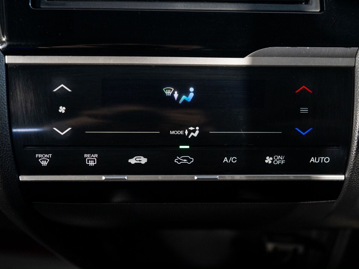Honda Fit 2013 - фото автомобиля