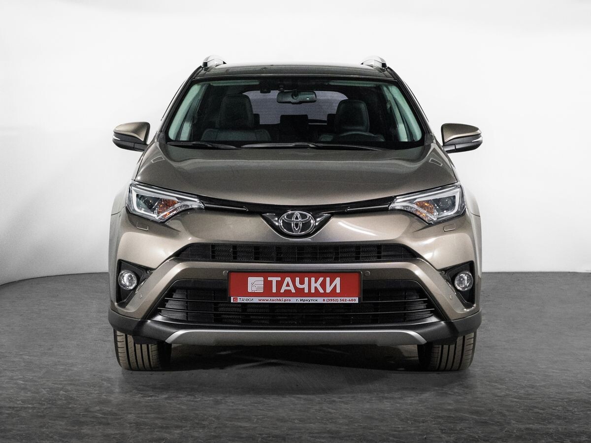 Toyota RAV4 2017 - фото автомобиля