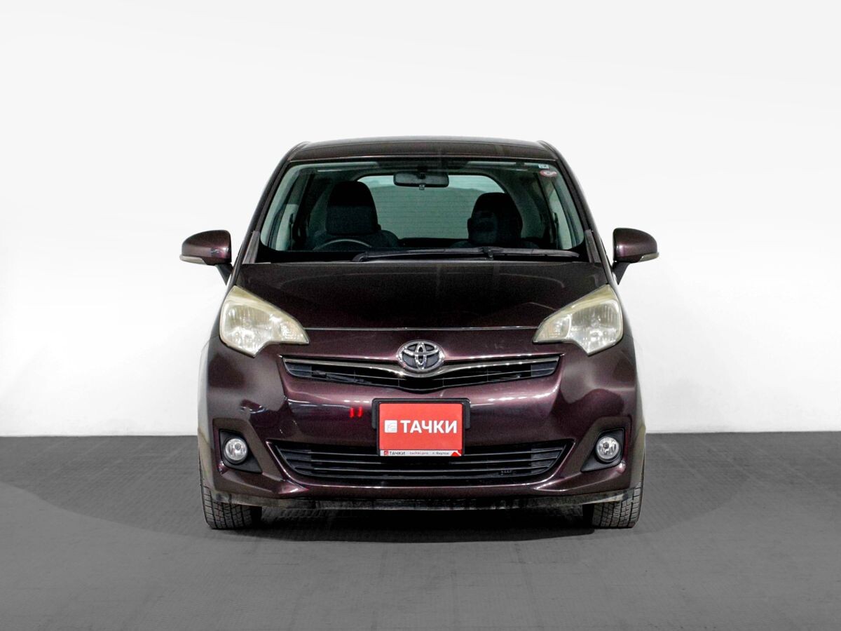 Toyota Ractis 2011 - фото автомобиля