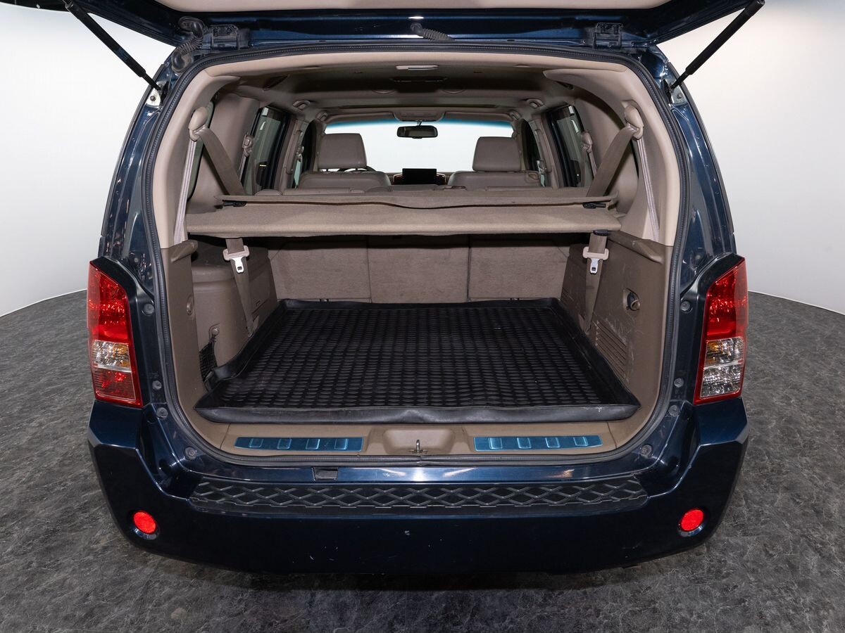 Nissan Pathfinder 2008 - фото автомобиля