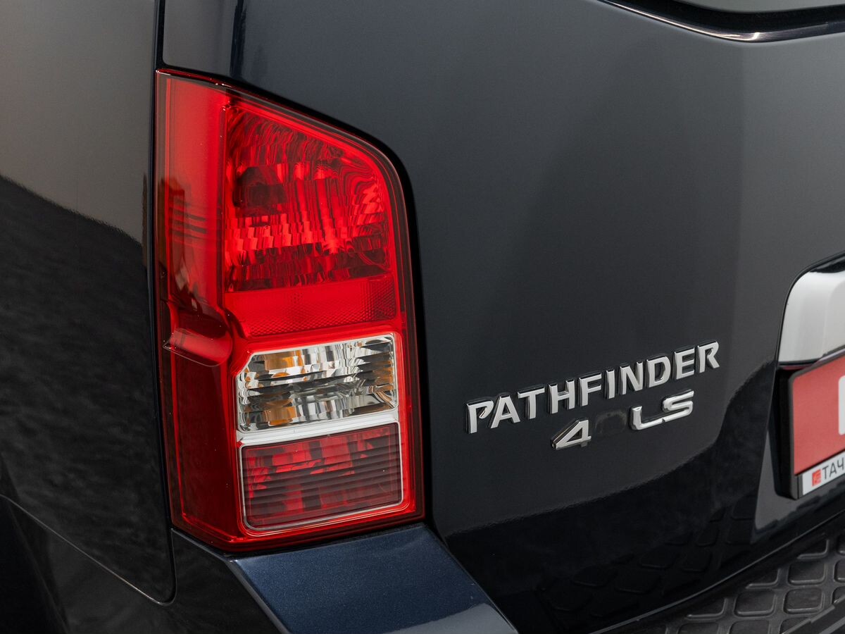 Nissan Pathfinder 2008 - фото автомобиля