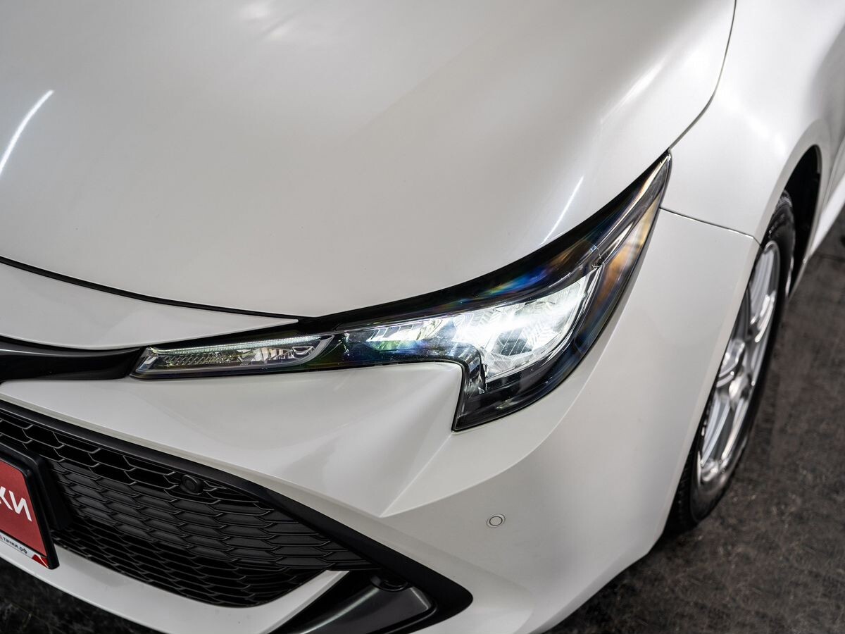 Toyota Corolla 2019 - фото автомобиля