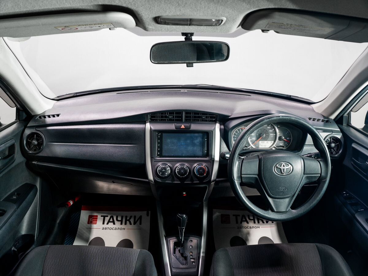 Toyota Corolla Fielder 2015 - фото автомобиля