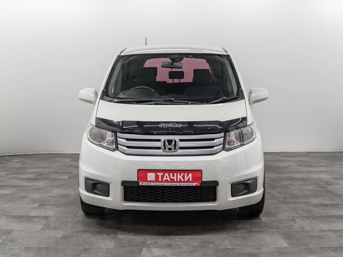 Honda Freed Spike 2012 - фото автомобиля
