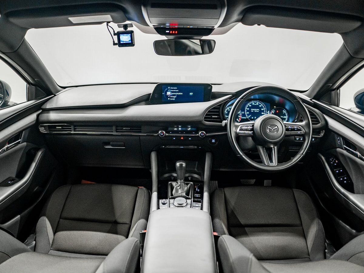 Mazda Mazda3 2021 - фото автомобиля