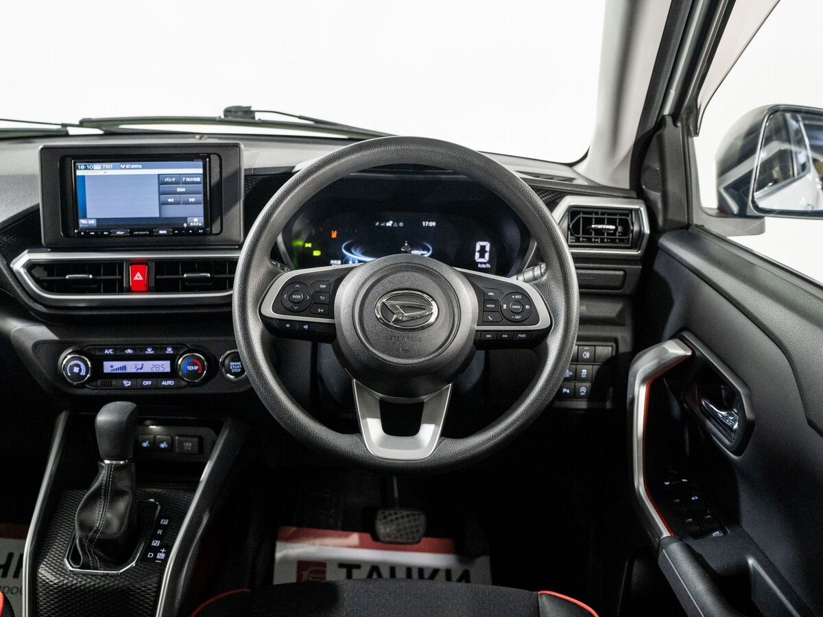 Daihatsu Rocky 2020 - фото автомобиля