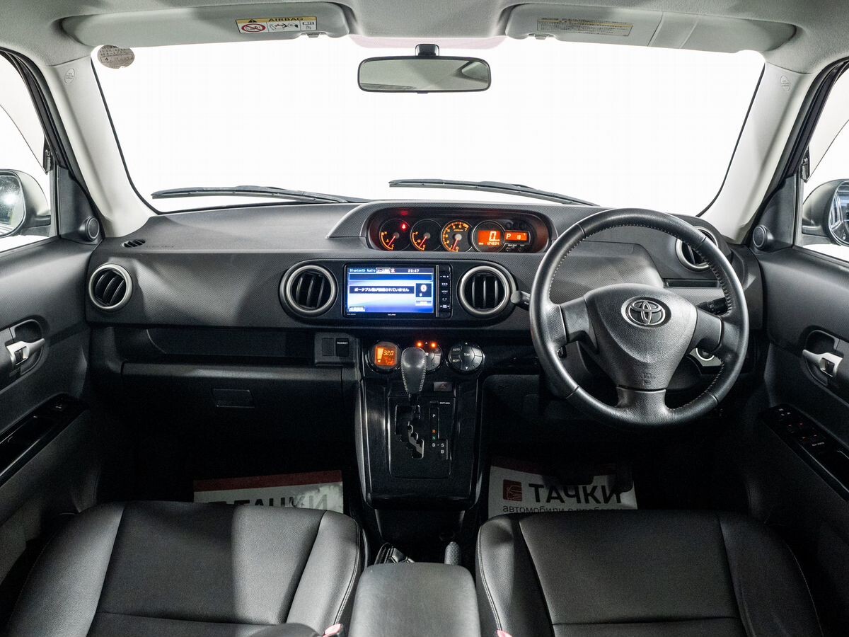 Toyota Corolla Rumion 2014 - фото автомобиля