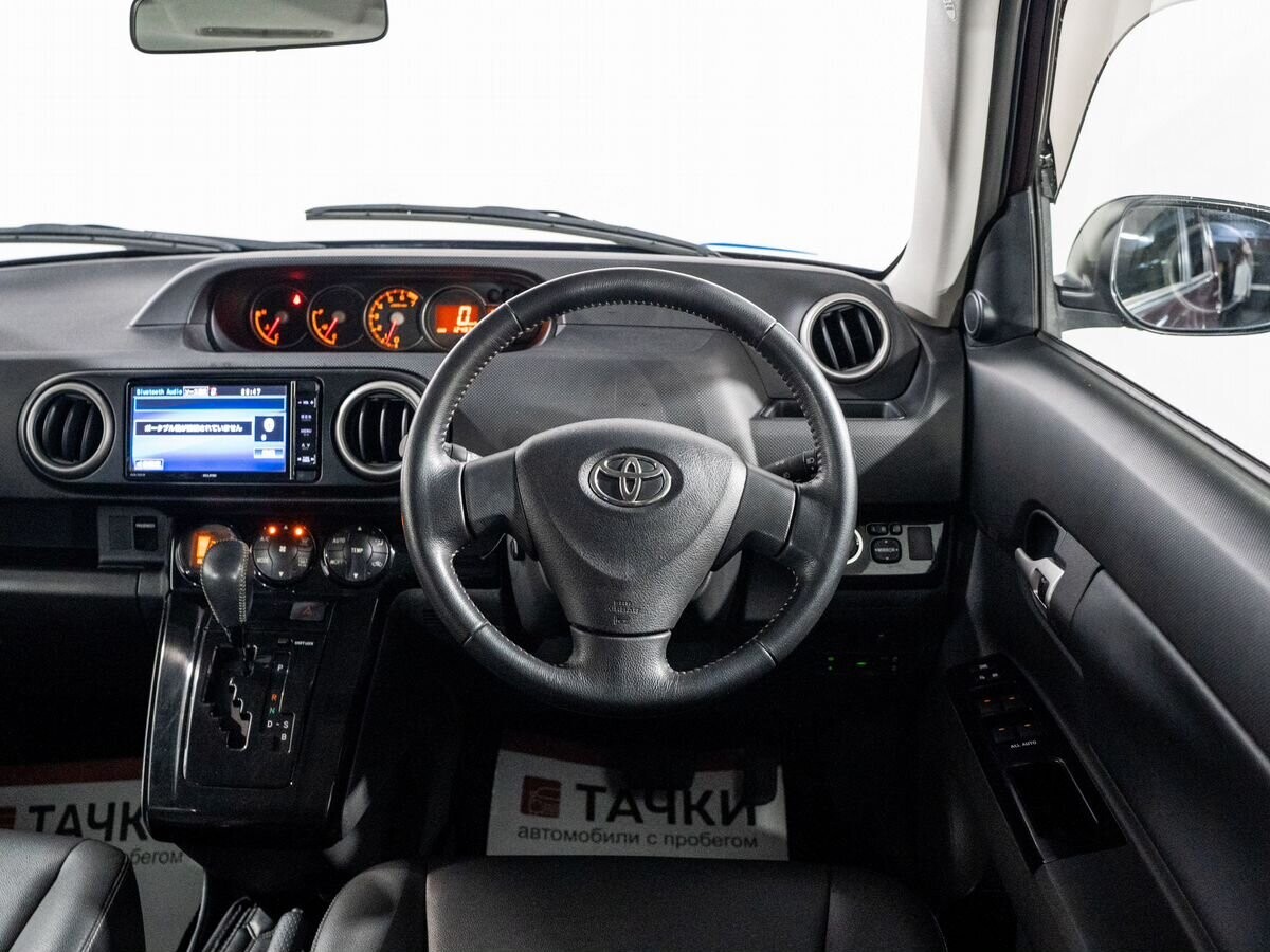Toyota Corolla Rumion 2014 - фото автомобиля