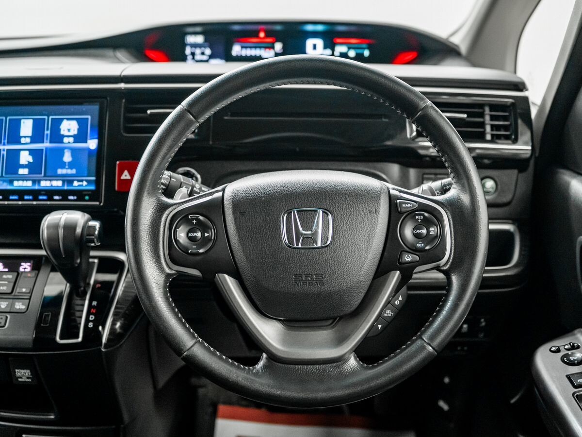 Honda Stepwgn 2016 - фото автомобиля
