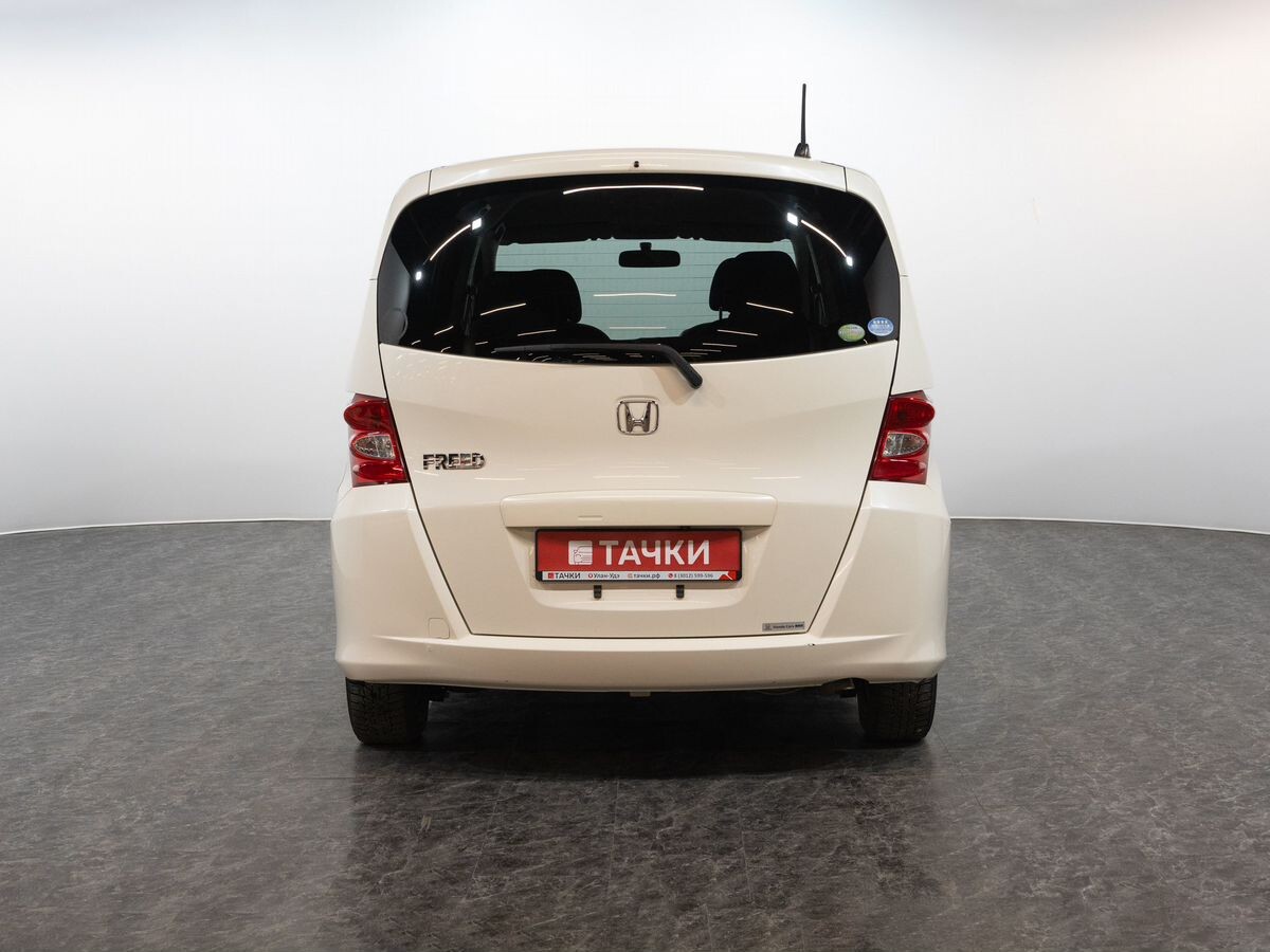 Honda Freed 2009 - фото автомобиля