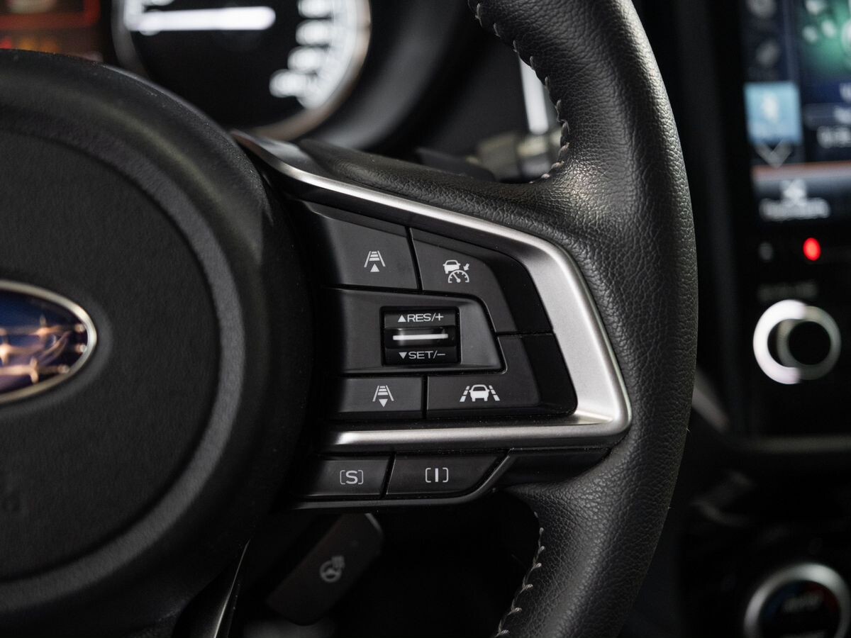 Subaru Forester 2019 - фото автомобиля