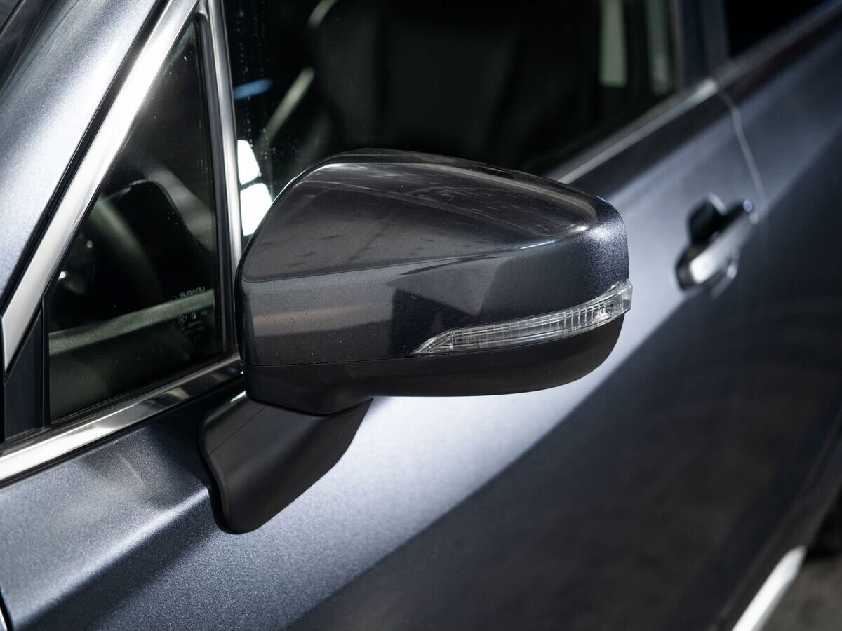 Subaru Forester 2019 - фото автомобиля