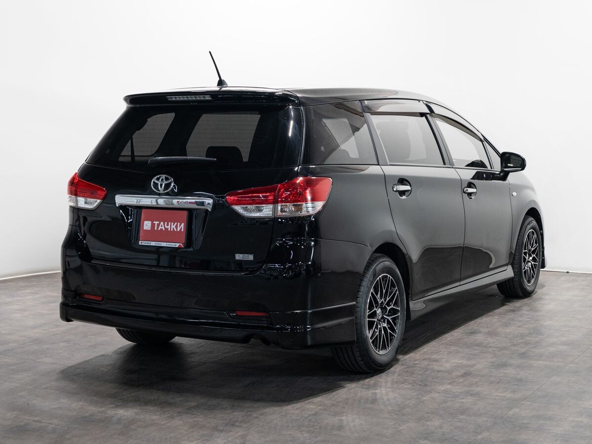 Toyota Wish 2009 - фото автомобиля