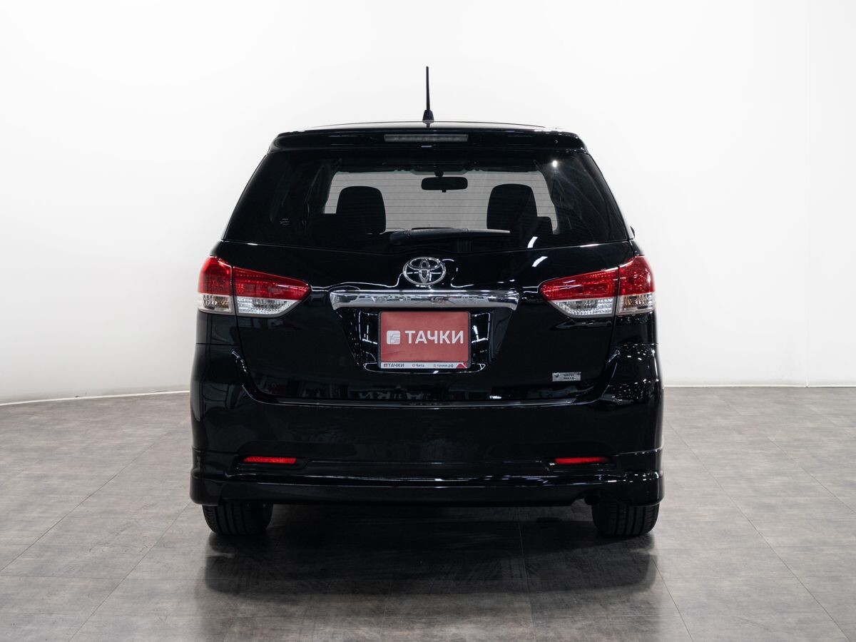 Toyota Wish 2009 - фото автомобиля
