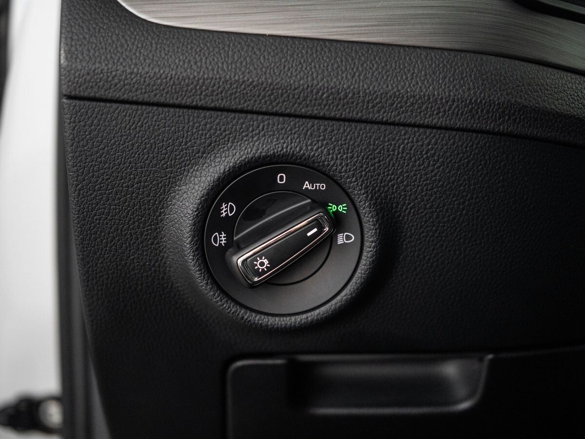 Skoda Superb 2016 - фото автомобиля