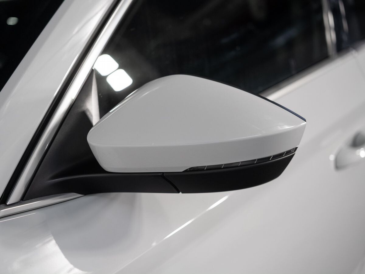 Skoda Superb 2016 - фото автомобиля