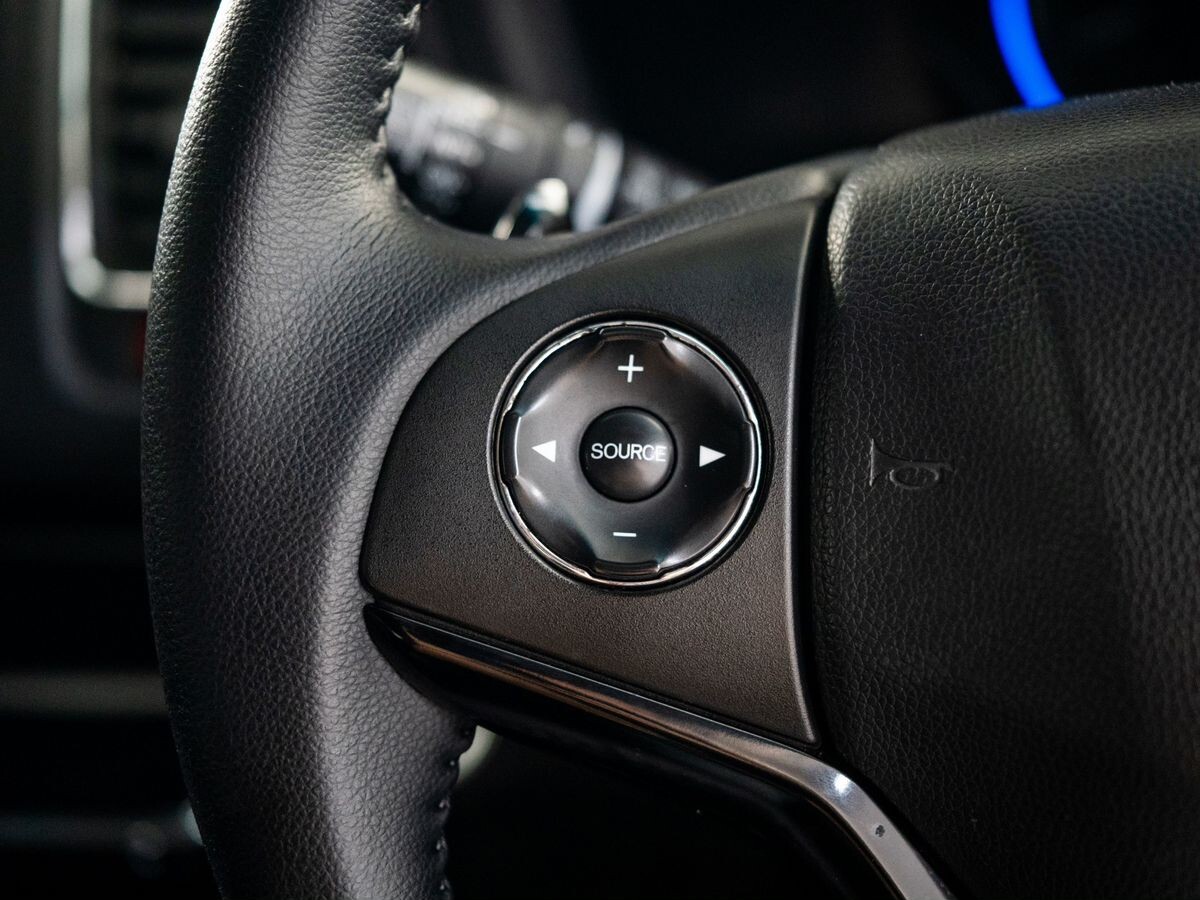 Honda Vezel 2014 - фото автомобиля