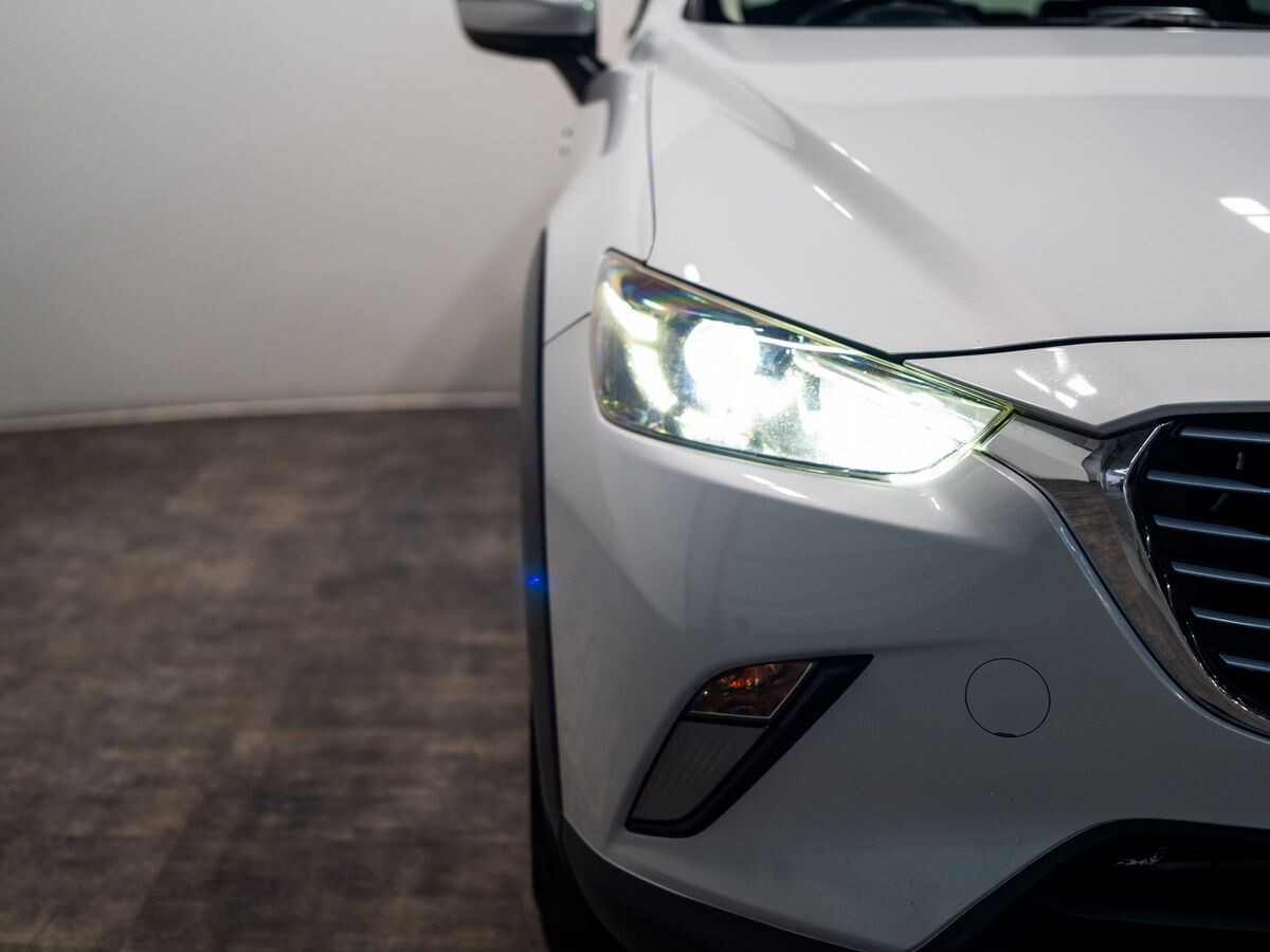 Mazda CX-3 2015 - фото автомобиля