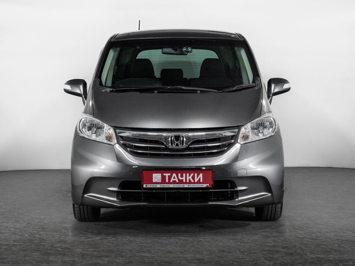 Honda Freed 2012 - фото автомобиля