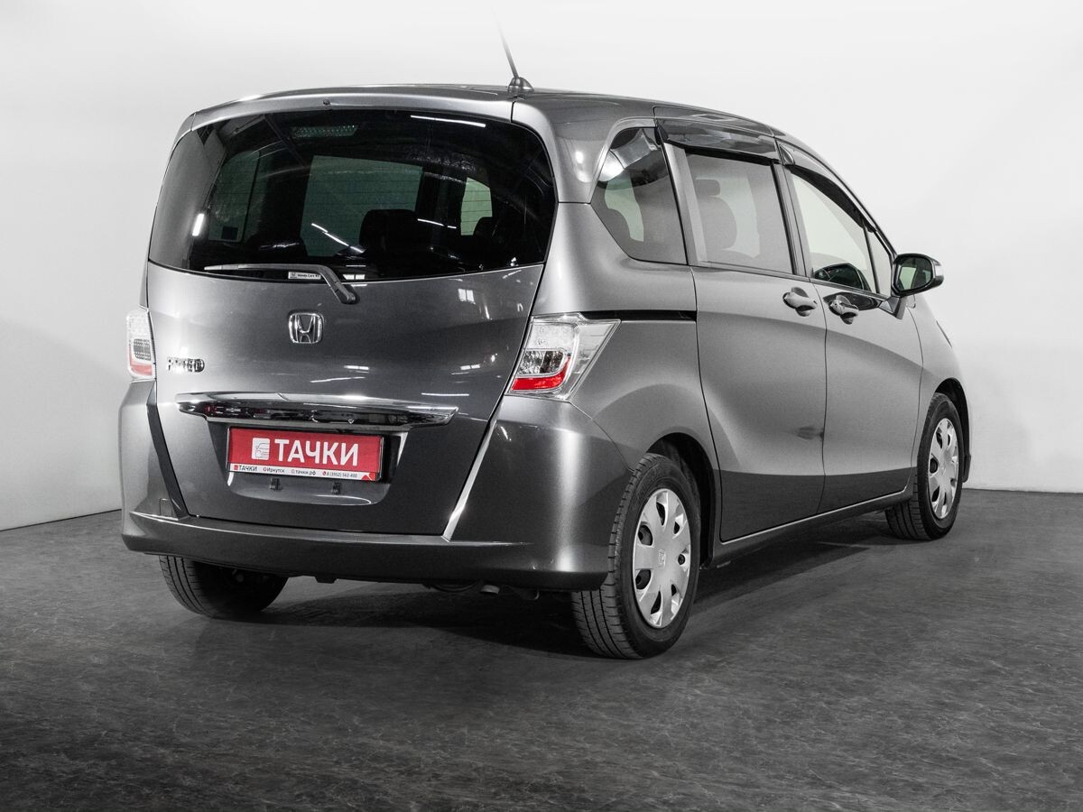 Honda Freed 2012 - фото автомобиля
