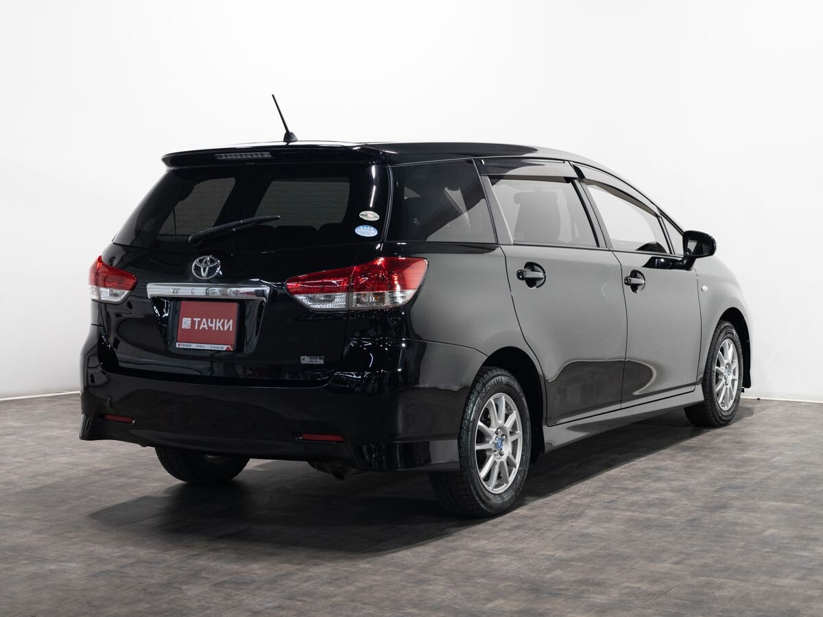 Toyota Wish 2009 - фото автомобиля