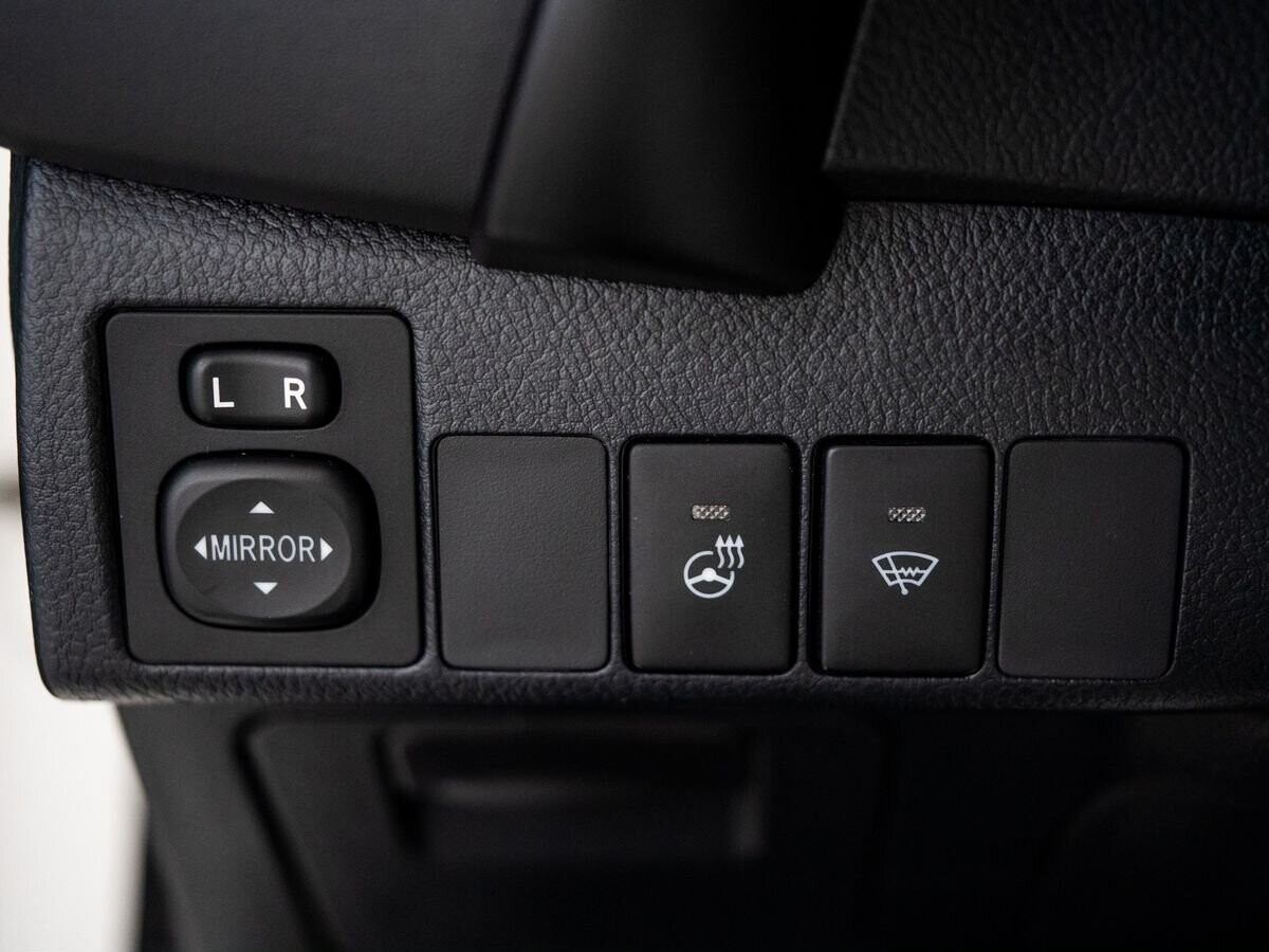 Toyota Corolla 2016 - фото автомобиля