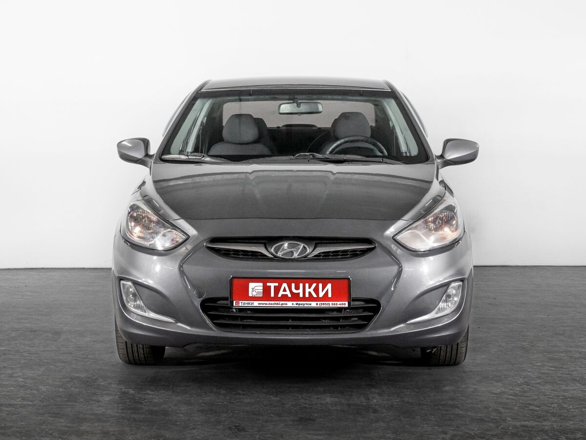 Hyundai Solaris 2012 - фото автомобиля