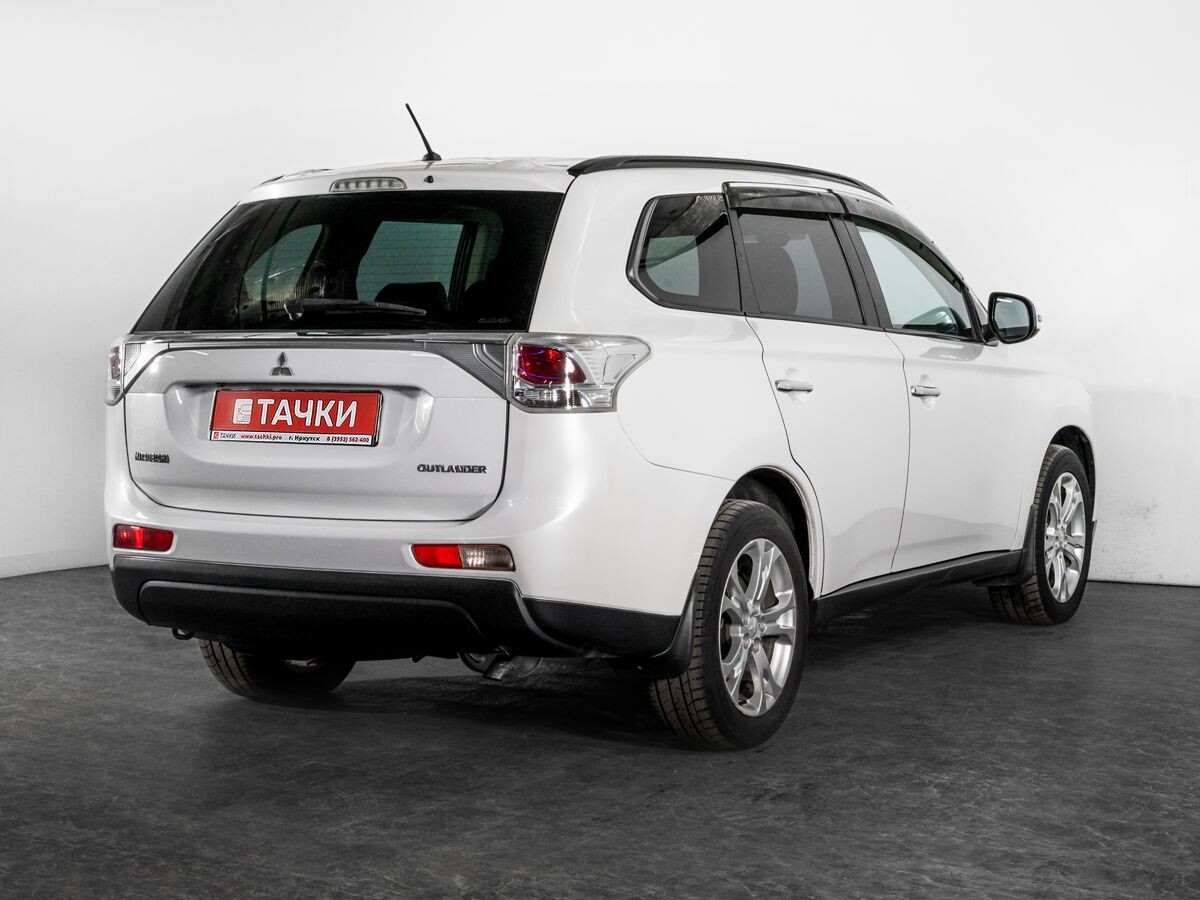 Mitsubishi Outlander 2012 - фото автомобиля