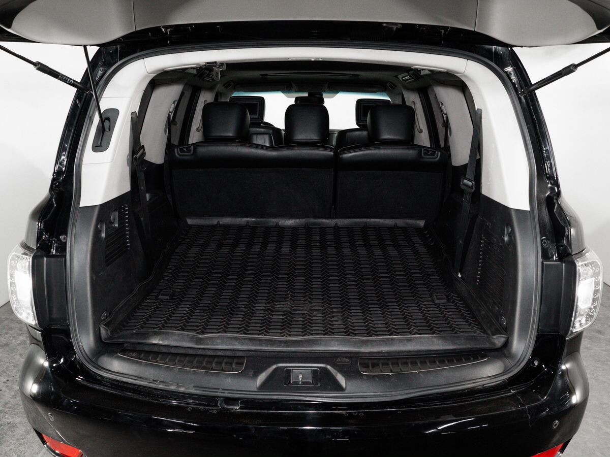 Nissan Patrol 2011 - фото автомобиля