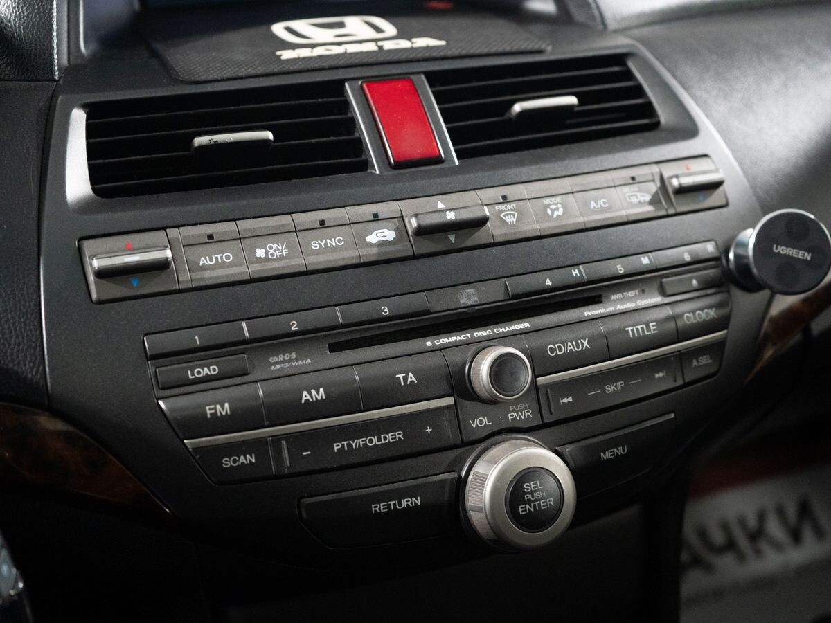 Honda Crosstour 2011 - фото автомобиля