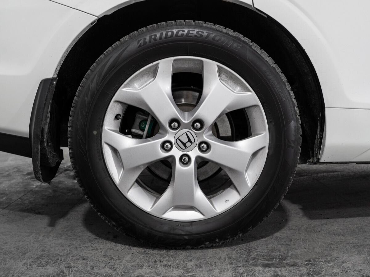 Honda Crosstour 2011 - фото автомобиля