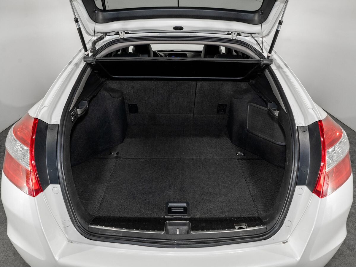 Honda Crosstour 2011 - фото автомобиля